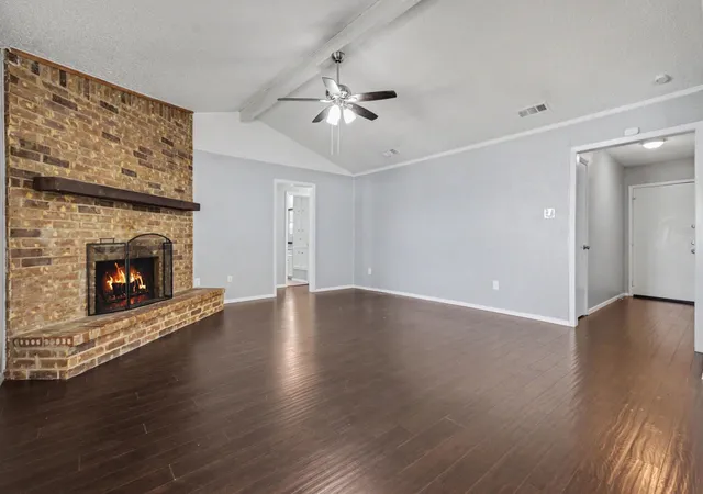 Photo 3 of Single family home for sale at 405 Sixpence Ln, Euless, TX 76039 | MLS# 21384188 | Listing updated on 2026-09-12