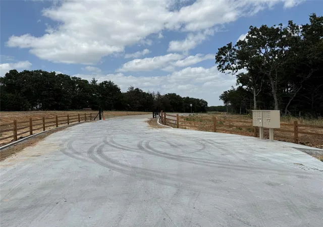 Photo 2 of Land for sale at Lot 19 Cedar Springs Dr, Decatur, TX 76234 | MLS# 21384357 | Listing updated on 2026-09-12
