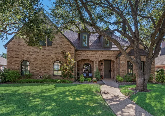 Photo 1 of Single family home for sale at 6813 Vista Ridge Dr E, Fort Worth, TX 76132 | MLS# 21384010 | Listing updated on 2026-09-12