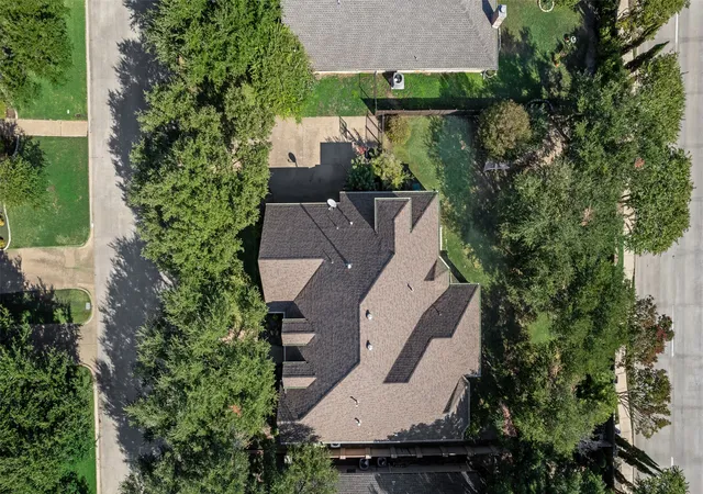 Photo 3 of Single family home for sale at 6813 Vista Ridge Dr E, Fort Worth, TX 76132 | MLS# 21384010 | Listing updated on 2026-09-12
