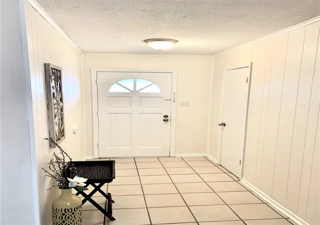 Photo 3 of Single family home for sale at 511 Jupiter, Denton, TX 76209 | MLS# 21383988 | Listing updated on 2026-09-12