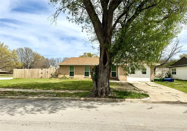 Photo 1 of Single family home for sale at 1801 Coleta Pl, Garland, TX 75040 | MLS# 21384389 | Listing updated on 2026-09-12
