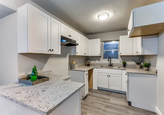 Photo 1 of Single family home for sale at 2801 Wren Ave, Fort Worth, TX 76133 | MLS# 21384406 | Listing updated on 2026-09-12