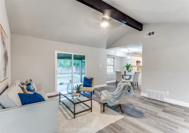 Photo 4 of Single family home for sale at 2801 Wren Ave, Fort Worth, TX 76133 | MLS# 21384406 | Listing updated on 2026-09-12