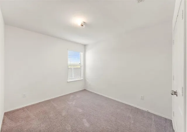 Photo 4 of Single family home for sale at 2901 Panhandle Dr, Forney, TX 75126 | MLS# 21384410 | Listing updated on 2026-09-15