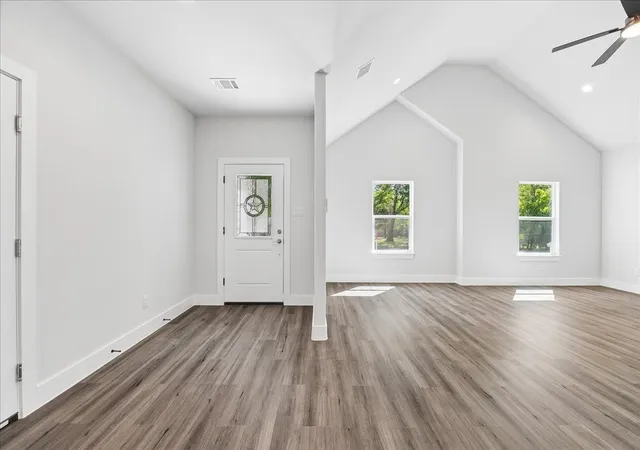 Photo 3 of Single family home for sale at 200 Harris Harbor, Point, TX 75472 | MLS# 21384415 | Listing updated on 2026-09-12