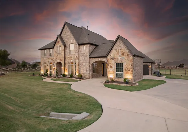 Photo 2 of Mansion for sale at 9411 Tay Ln, Justin, TX 76247 | MLS# 21380087 | Listing updated on 2026-09-12