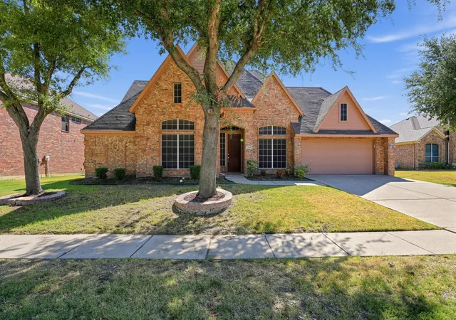 Photo 1 of Sale Pending at 5416 Goliad Trl, Grand Prairie, TX 75052 | MLS# 21383193 | Listing updated on 2026-09-14