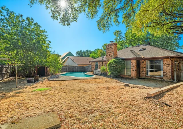 Photo 14 of Single family home for sale at 8413 Timberline Ct, North Richland Hills, TX 76182 | MLS# 21379545 | Listing updated on 2026-09-13