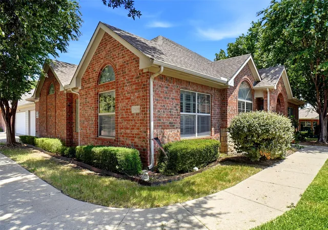 Condo for sale at 3233 Rosehaven Dr #1610, Fort Worth, TX 76116 | MLS# 21384049