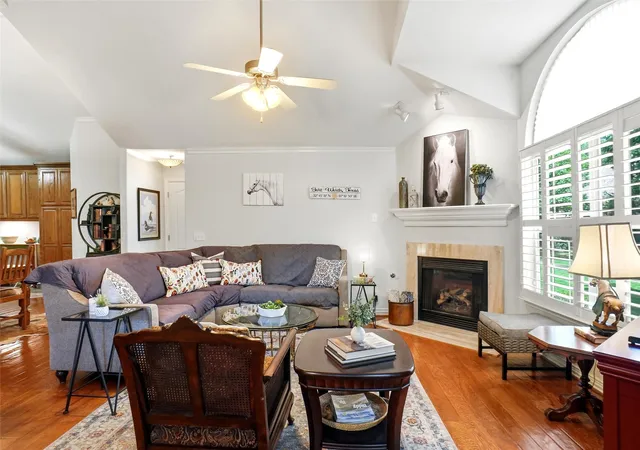 Photo 3 of Condo for sale at 3233 Rosehaven Dr #1610, Fort Worth, TX 76116 | MLS# 21384049 | Listing updated on 2026-09-12