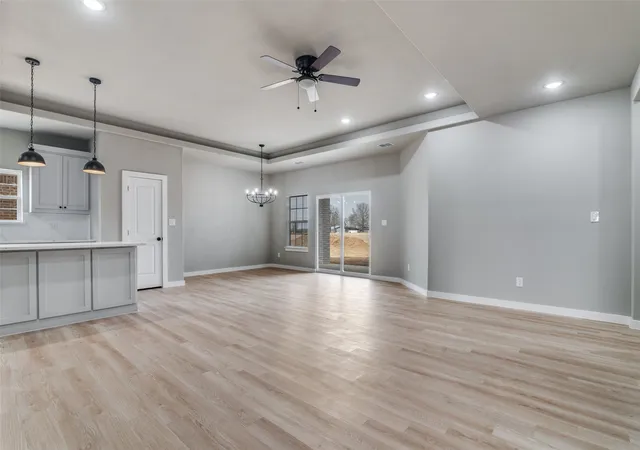 Photo 4 of Single family home for sale at 107 Scenic Rd, Trinidad, TX 75163 | MLS# 21384483 | Listing updated on 2026-09-12