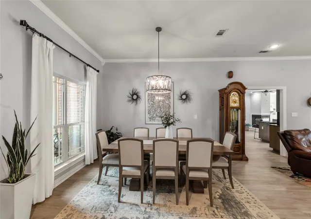 Photo 3 of Single family home for sale at 149 Saint Andrews Dr E, Mabank, TX 75156 | MLS# 21381700 | Listing updated on 2026-10-03