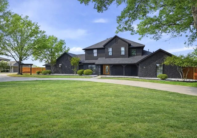 Photo 3 of Single family home for sale at 3367 Preston Hills Cir, Prosper, TX 75078 | MLS# 21383901 | Listing updated on 2026-09-12