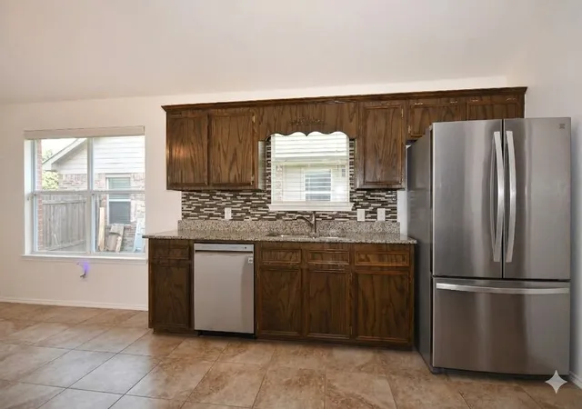 Photo 3 of Single family home for sale at 2029 Sunny Side Dr, Little Elm, TX 75068 | MLS# 21382278 | Listing updated on 2026-09-12