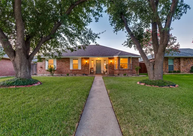 Photo 1 of Single family home for sale at 2021 Clearwater Trl, Carrollton, TX 75010 | MLS# 21384143 | Listing updated on 2026-09-20
