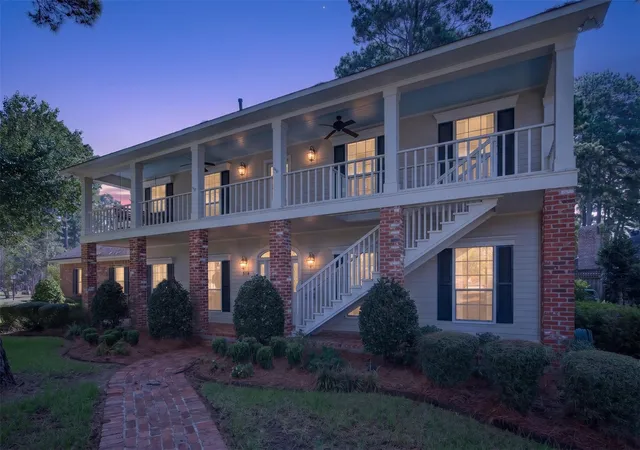 Photo 1 of Single family home for sale at 516 Northampton Dr, Shreveport, LA 71106 | MLS# 21384452 | Listing updated on 2026-09-14