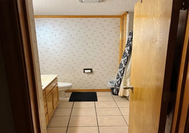 Photo 2 of Single family home for sale at 501 Spring Meadow St, Stephenville, TX 76401 | MLS# 21384503 | Listing updated on 2026-09-12