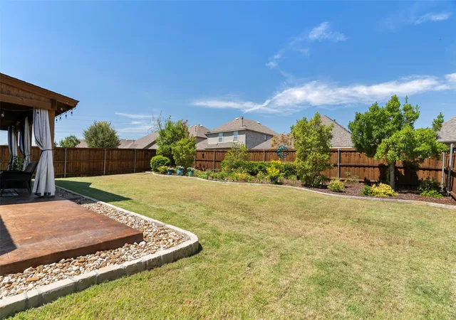 Photo 4 of Single family home for sale at 1728 Journey Forth Trl, Wylie, TX 75098 | MLS# 21382636 | Listing updated on 2026-09-12