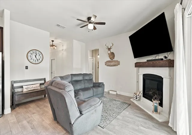Photo 4 of Single family home for sale at 11404 Culberson Dr, Aubrey, TX 76227 | MLS# 21384472 | Listing updated on 2026-09-12