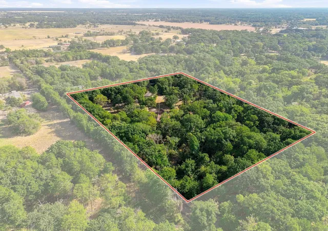 Photo 40 of Single family home for sale at 2126 County Rd 1450, Bonham, TX 75418 | MLS# 21381858 | Listing updated on 2026-09-12