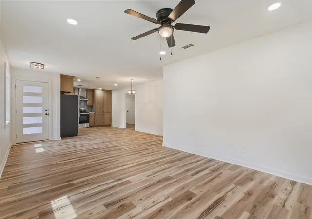 Photo 4 of Single family home for sale at 813 N 57th Street, Waco, TX 76710 | MLS# 21382841 | Listing updated on 2026-09-12