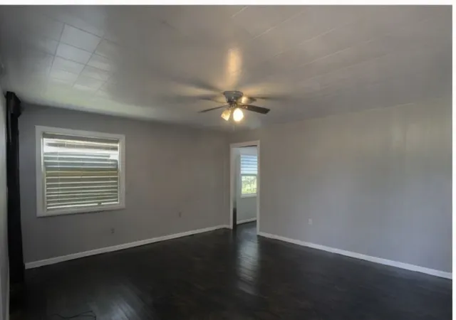 Photo 2 of Single family home for sale at 1003 S Main St, Springhill, LA 71075 | MLS# 21384526 | Listing updated on 2026-09-12