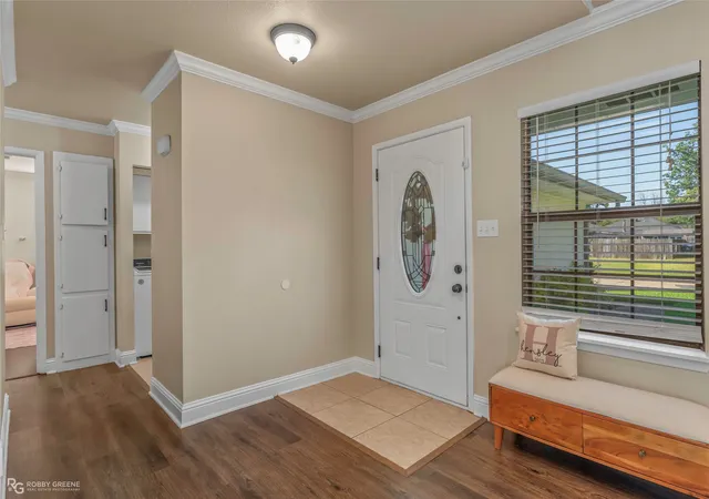 Photo 3 of Single family home for sale at 3120 Le Oaks Dr, Bossier City, LA 71111 | MLS# 21384572 | Listing updated on 2026-09-12