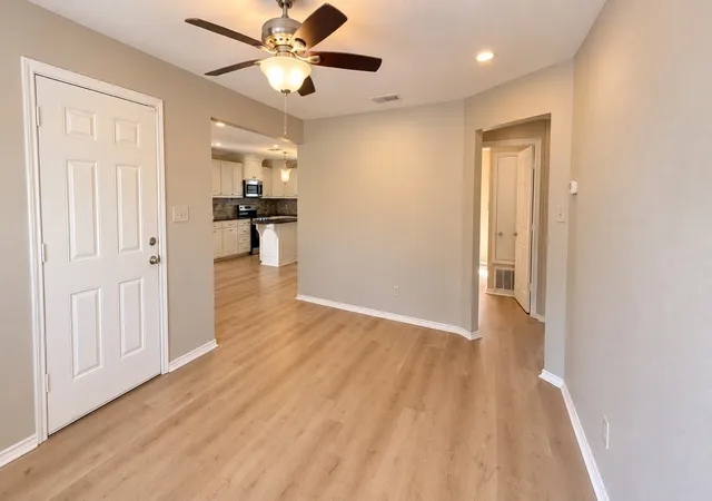 Photo 3 of Single family home for sale at 1313 Silver Fls, Longview, TX 75604 | MLS# 21384581 | Listing updated on 2026-09-12