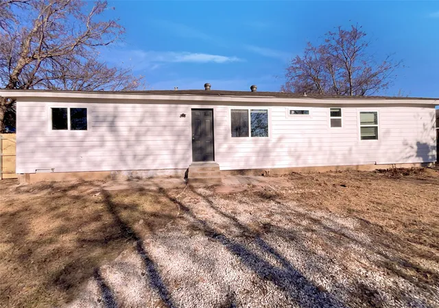 Photo 4 of Single family home for sale at 9618 Tamalpais Dr, Dallas, TX 75217 | MLS# 21384577 | Listing updated on 2026-09-12