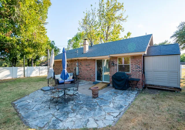 Photo 38 of Single family home for sale at 5325 Mission Cir, Granbury, TX 76049 | MLS# 21384579 | Listing updated on 2026-09-24