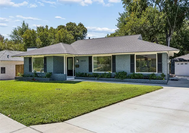 Photo 1 of Single family home for sale at 6615 Ridgemont Dr, Dallas, TX 75214 | MLS# 21384395 | Listing updated on 2026-09-12