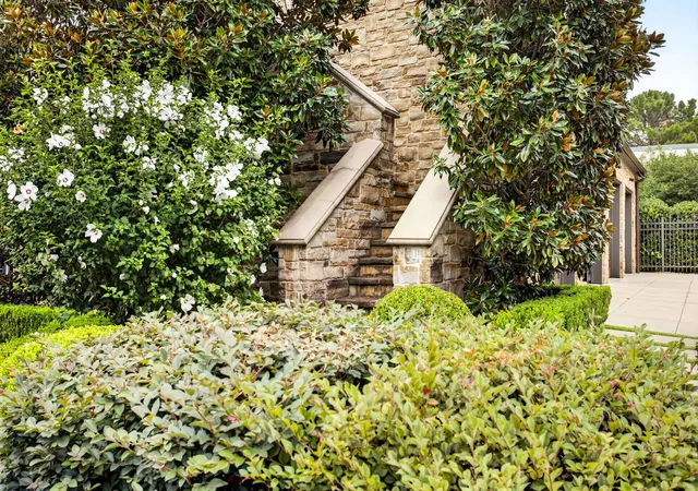Photo 40 of Mansion for sale at 1600 Carleton Ave, Fort Worth, TX 76107 | MLS# 21384164 | Listing updated on 2026-09-12
