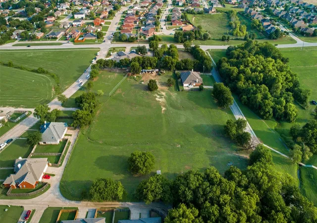 Photo 1 of Land for sale at 800 Terrace Dr, De Soto, TX 75115 | MLS# 21384613 | Listing updated on 2026-09-12