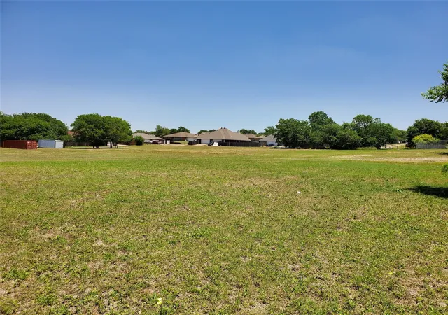 Photo 3 of Land for sale at 800 Terrace Dr, De Soto, TX 75115 | MLS# 21384613 | Listing updated on 2026-09-12