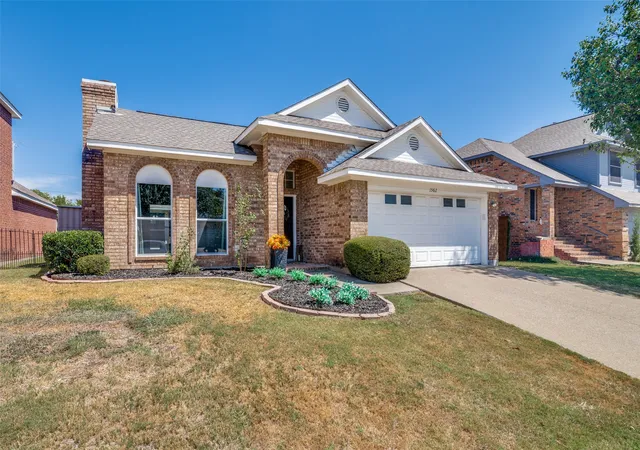 Photo 2 of Single family home for sale at 1562 Shalfont Ln, Garland, TX 75040 | MLS# 21383239 | Listing updated on 2026-09-13