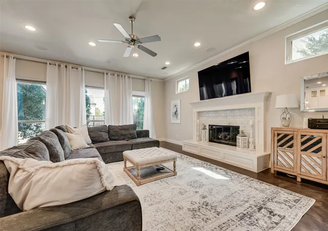 Photo 3 of Single family home for sale at 5459 Richmond Ave, Dallas, TX 75206 | MLS# 21383549 | Listing updated on 2026-09-12