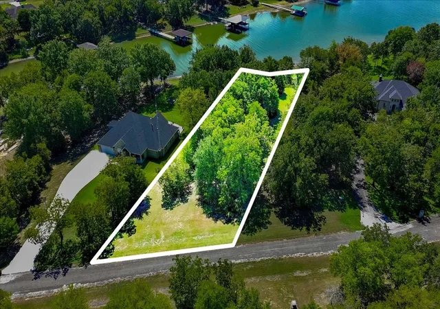 Photo 3 of Land for sale at Tbd Lot 27 Embarcadero, Kerens, TX 75144 | MLS# 21384464 | Listing updated on 2026-09-12