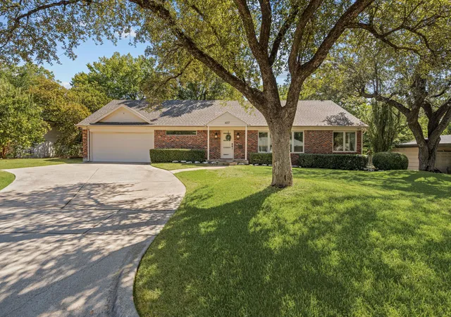 Photo 1 of Single family home for sale at 4017 Piedmont Rd, Fort Worth, TX 76116 | MLS# 21383792 | Listing updated on 2026-09-15