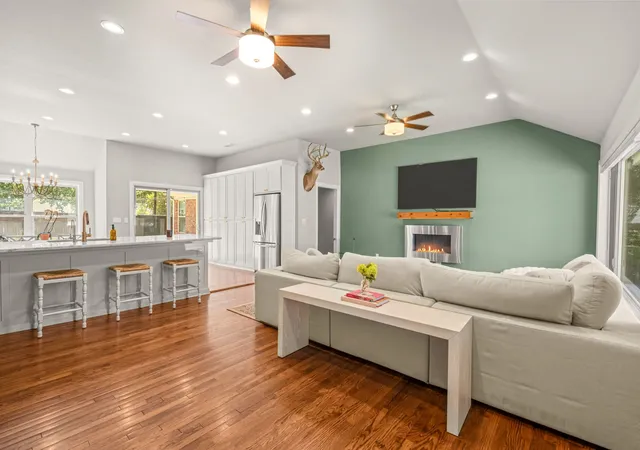 Photo 4 of Single family home for sale at 4017 Piedmont Rd, Fort Worth, TX 76116 | MLS# 21383792 | Listing updated on 2026-09-15