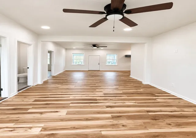 Photo 2 of Single family home for sale at 309 E Pine St, Jacksboro, TX 76458 | MLS# 21384681 | Listing updated on 2026-09-12