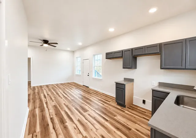 Photo 3 of Single family home for sale at 309 E Pine St, Jacksboro, TX 76458 | MLS# 21384681 | Listing updated on 2026-09-12