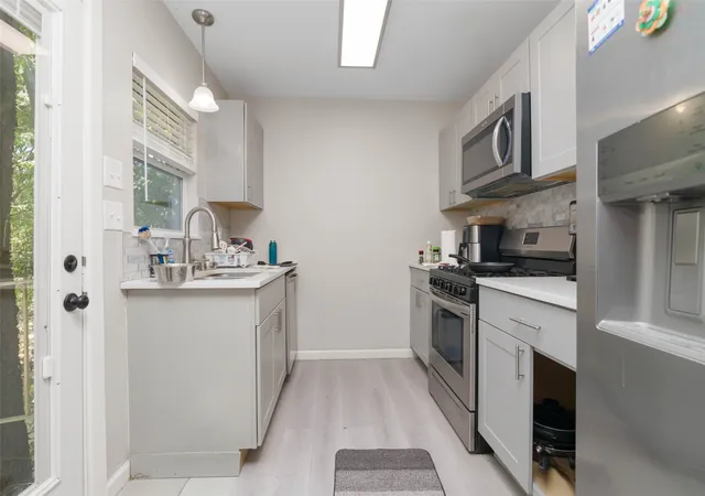 Photo 2 of Single family home for sale at 608 Westway St, Denton, TX 76201 | MLS# 21384102 | Listing updated on 2026-09-12