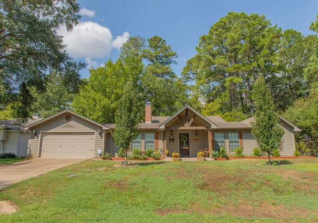 Photo 1 of Single family home for sale at 640 Northgate Dr, Hideaway, TX 75771 | MLS# 21384683 | Listing updated on 2026-09-12