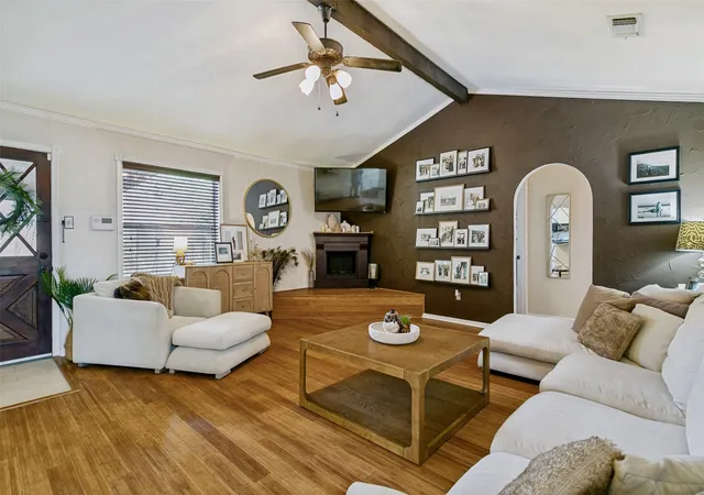 Photo 3 of Single family home for sale at 6917 Smithfield Rd, North Richland Hills, TX 76182 | MLS# 21384687 | Listing updated on 2026-09-20