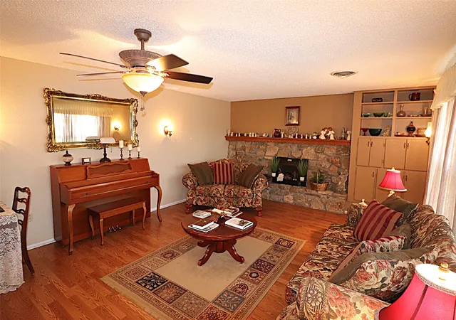 Photo 4 of Sale Pending at 7126 Fm 142, Stamford, TX 79553 | MLS# 21383688 | Listing updated on 2026-09-27