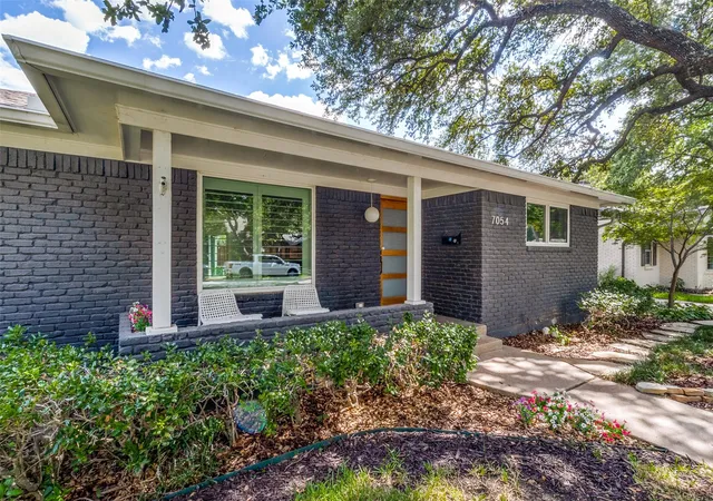 Photo 1 of Single family home for sale at 7054 Arboreal Dr, Dallas, TX 75231 | MLS# 21382961 | Listing updated on 2026-09-12