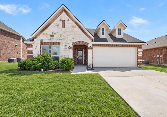 Photo 3 of Single family home for sale at 540 Winnetka Dr, Little Elm, TX 75068 | MLS# 21383701 | Listing updated on 2026-10-02