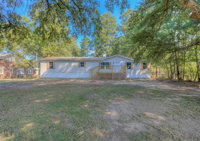 Photo 1 of Sale Pending at 818 E Palmetto Ave, Plain Dealing, LA 71064 | MLS# 21384698 | Listing updated on 2026-09-15