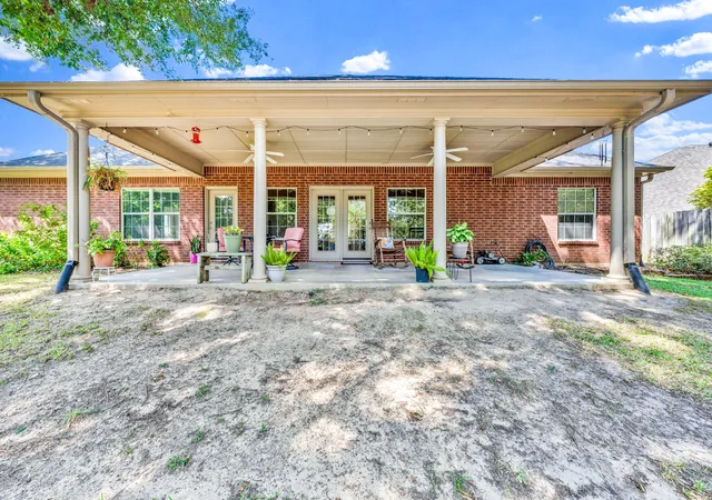 Photo 4 of Single family home for sale at 3808 Clarkway Pl, Longview, TX 75605 | MLS# 21383619 | Listing updated on 2026-10-01
